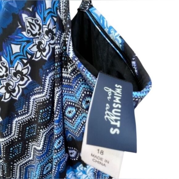 Swimwear for All Blouson Tankini Top - Picture 4 of 9